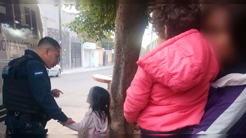 Policía de Querétaro resguarda a niñas en situación de riesgo