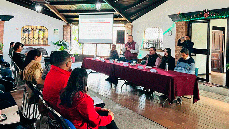 Capacitan a municipios y autogobiernos para proyectos de obra: Luis Navarro