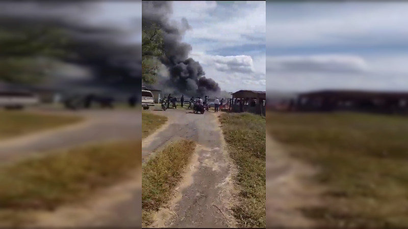 Tras desplome de avioneta en Tepic, cuatro personas pierden la vida