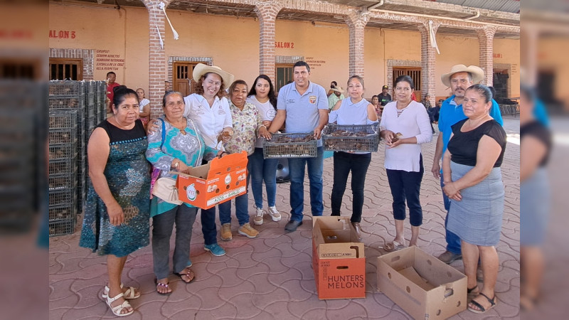 Beneficiadas más de 10 mil familias michoacanascon alimentos para autoconsumo: Sader