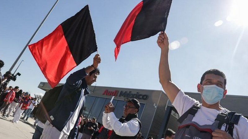 Estalla huelga en planta Audi de Puebla