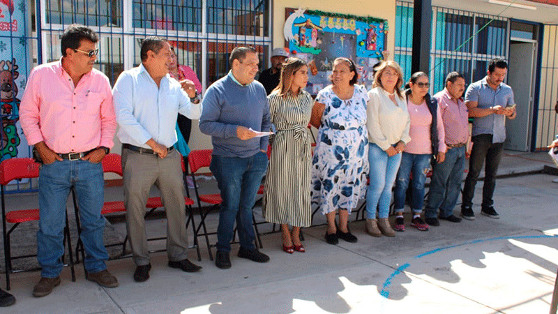 Impulsa Bladimir González obras en el Centro de Atención Múltiple (CAM) 