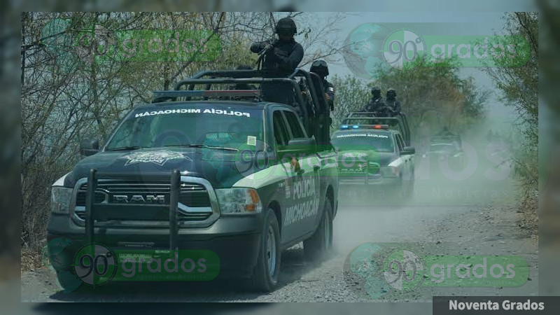 Hallan tres encajuelados y cartulina contra autoridades de Zitácuaro, en medio de la mayor feria municipal: Fueron interrogados y grabados