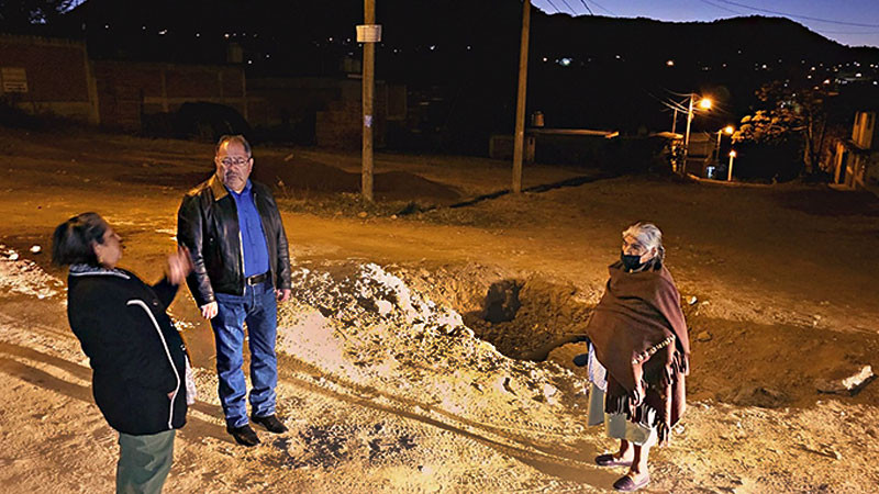 Alcalde de Ciudad Hidalgo, José Luis Téllez Marín, supervisó obras 