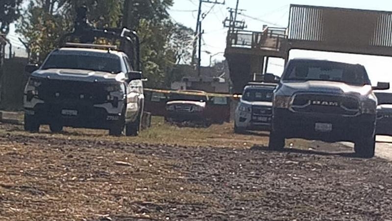 Localizan 4 personas sin vida en una camioneta en Villagrán, Guanajuato