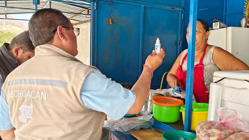 Mantiene sector salud operativo sanitario en Carácuaro, Michoacán