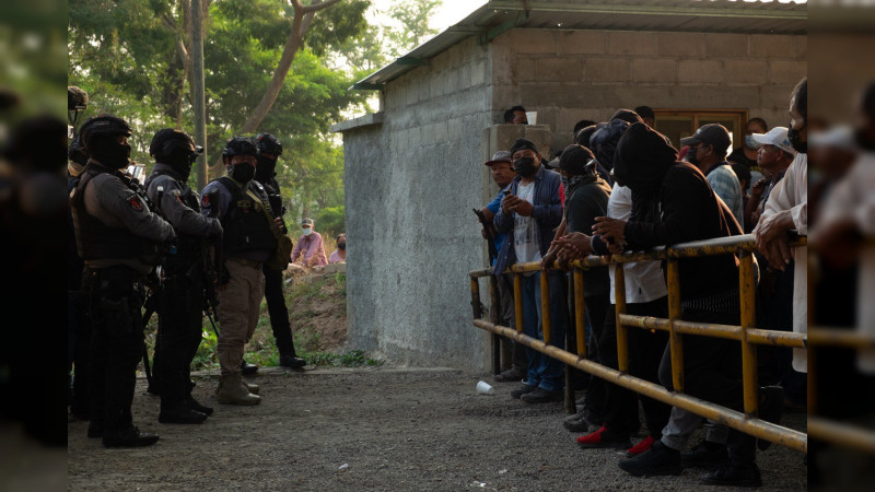 Conflicto armado ha desplazado a más de 10 mil personas en Chiapas: OSC