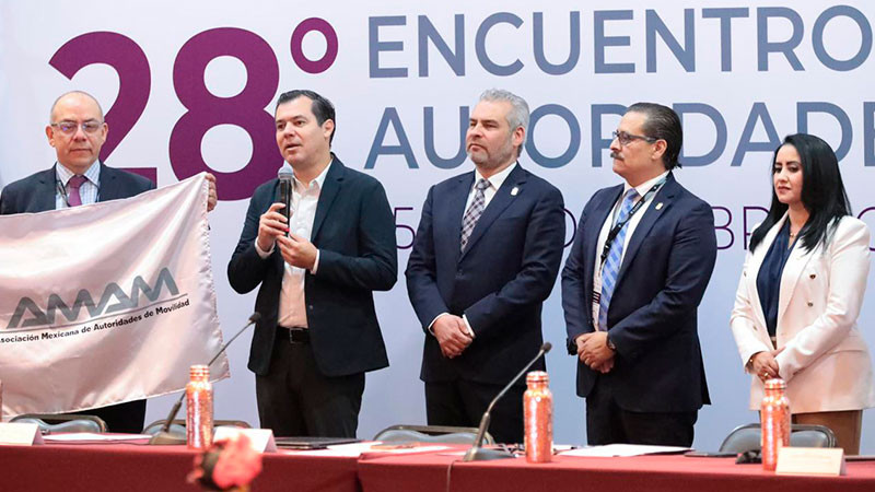 Encabeza Bedolla el 28 Encuentro de la Asociación Mexicana de Autoridades de la Movilidad