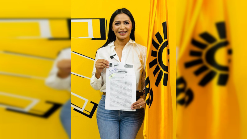 Formaliza Araceli Saucedo su candidatura al senado ante el Instituto Nacional Electoral