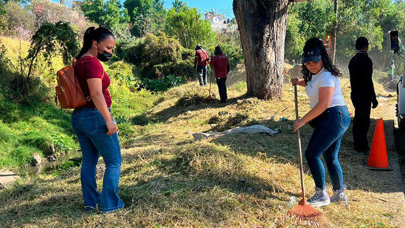 Gobierno de Morelia y ciudadanía participan en jornada de limpieza