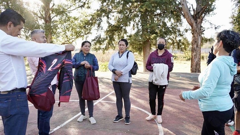 En Zacapu ¡seguimos con todo!, impulsando y fomentando la igualdad de género a través del deporte: Mónica Valdez