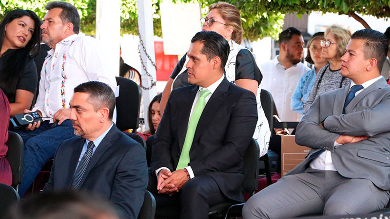 Compromete Christian Jaramillo respaldo educativo y medioambiental en el Congreso local