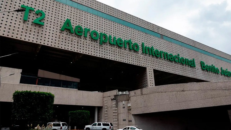 Pierde la vida pasajero mexicano en Terminal 2 del Aeropuerto de la Ciudad de México 