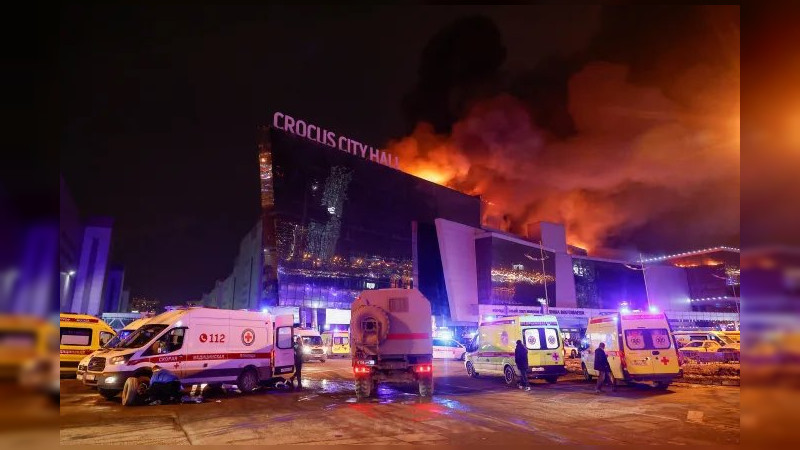 Tras ataque en sala de concierto en Moscú, refuerzan seguridad en aeropuertos, estaciones de ferrocarril y metro