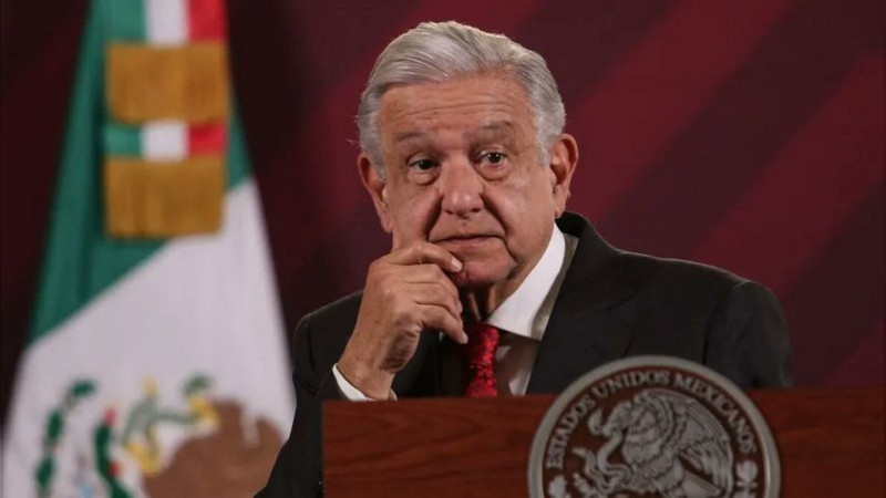 AMLO vuelve a arremeter contra estados que no se unen al IMSS-Bienestar