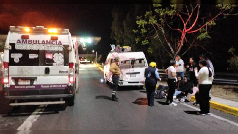 Se registra choque en la autopista de Occidente, en Michoacán