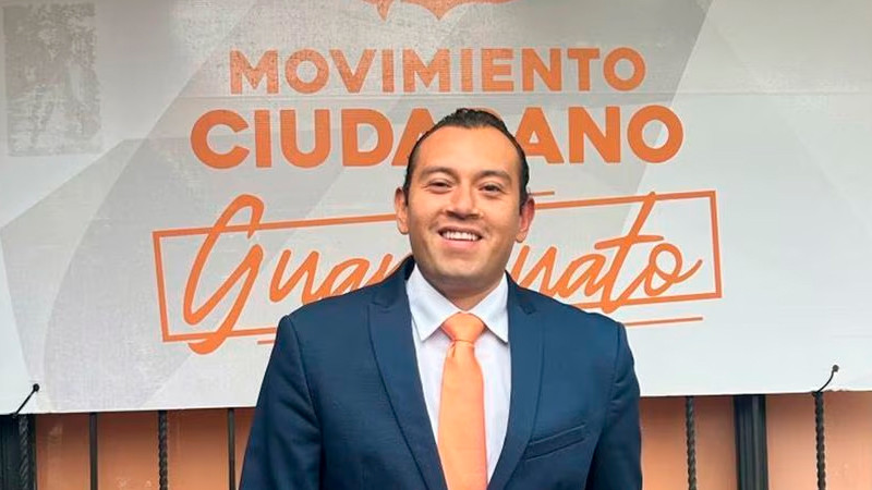 Roban vehículo de lujo a sobrina de candidato de MC durante inicio de campaña, en Guanajuato