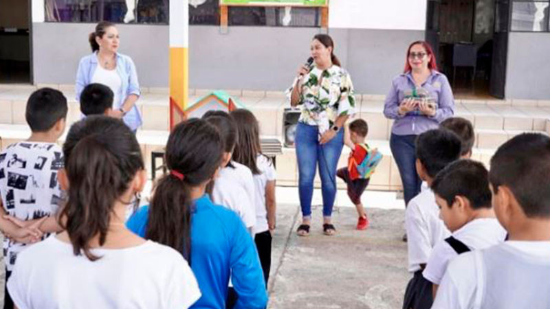 Lectura, vital para impulsar el desarrollo de la inteligencia y creatividad de infancias: Mónica Valdez