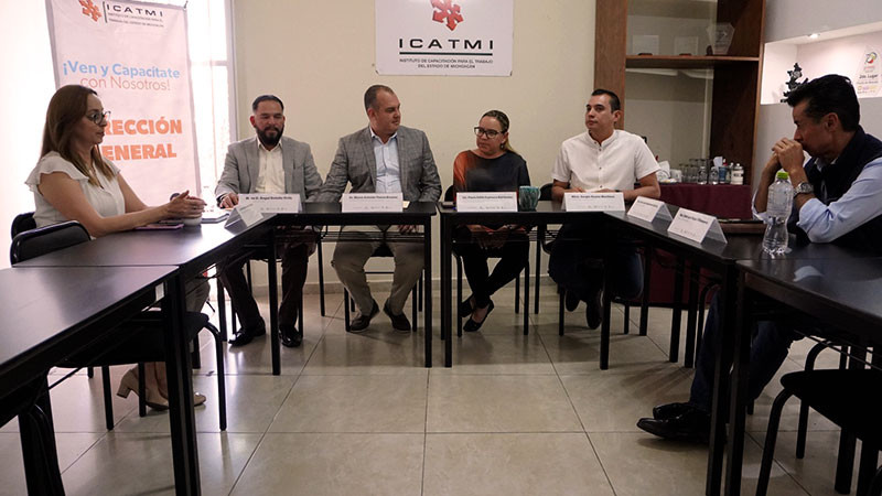 Para capacitación, establecen colaboración la CEDH Michoacán y el ICATMI