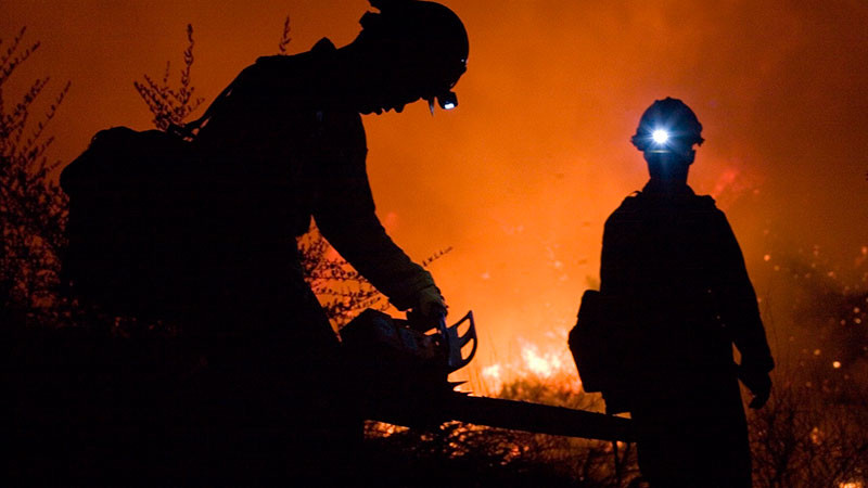 Habitantes de Zinapécuaro  entre el fuego de incendios forestales y enfrentamientos  del crimen organizado 