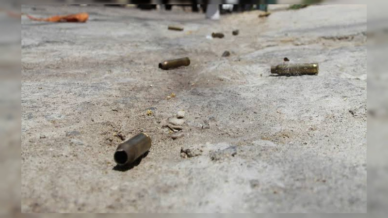 Tierra Caliente, tierra de nadie: Balaceras nocturnas en Buenavista y al amanecer en Apatzingán; autoridades de Michoacán, ausentes