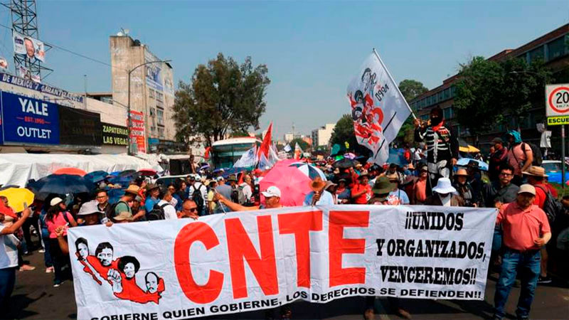 CNTE toman 4 radiodifusoras en Tuxtla Gutiérrez, Chiapas