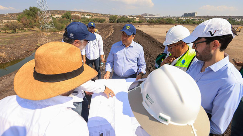 Obras en parque La Queretana ayudará a prevenir inundaciones: Luis Nava 