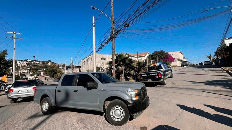 Emboscan mando de Rosarito, Baja California; resulta lesionado