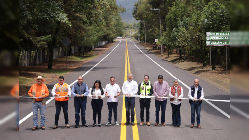 Inaugura Bedolla rehabilitación carretera Uruapan-Peribán