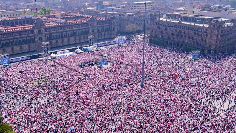 INE desmiente señalamientos de financiamiento de la Marea Rosa