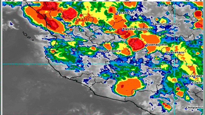 Regiones de Michoacán y estados del Occidente esperan lluvias fuertes con puntales muy fuertes esta noche