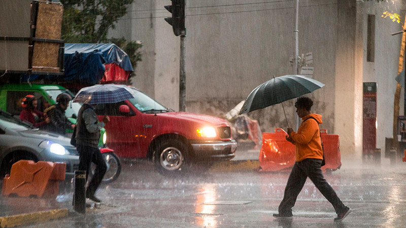 Pronostican lluvias intensas en 7 estados de la República