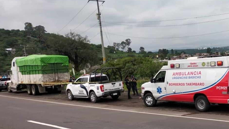 Hallan a chofer sin vida en su camión en Tarímbaro, Michoacán 