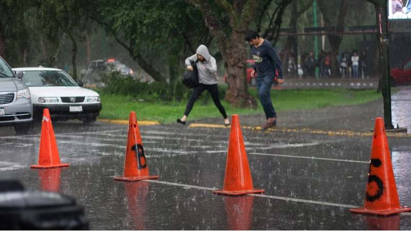 Se esperan lluvias intensas este miércoles en 8 estados de la República Mexicana