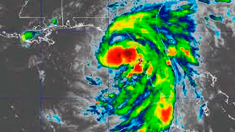 Debby deja cuatro muertos a su paso por Florida