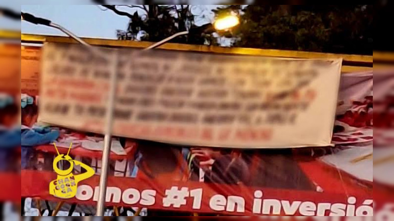 FGR abre investigación contra el CJNG por narcomantas en Zitácuaro, Michoacán 