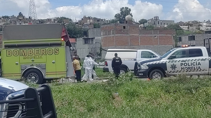 Hallan cadáver en Morelia, Michoacán, se trataría de un motociclista que sufrió un accidente