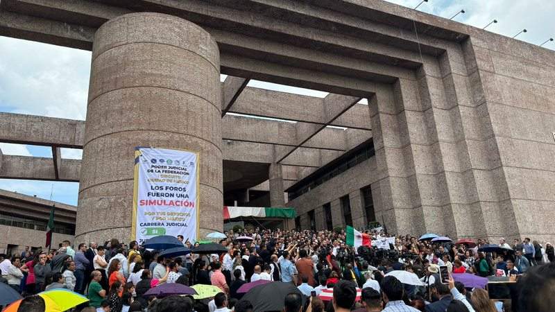 “Están en su derecho”: AMLO sobre paro en el Poder Judicial