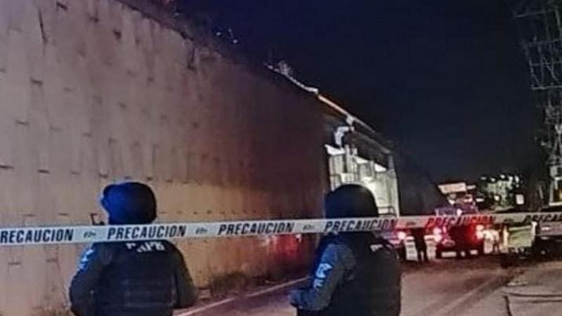 Hallan cuerpos con signos de violencia en la carretera Celaya-Salvatierra