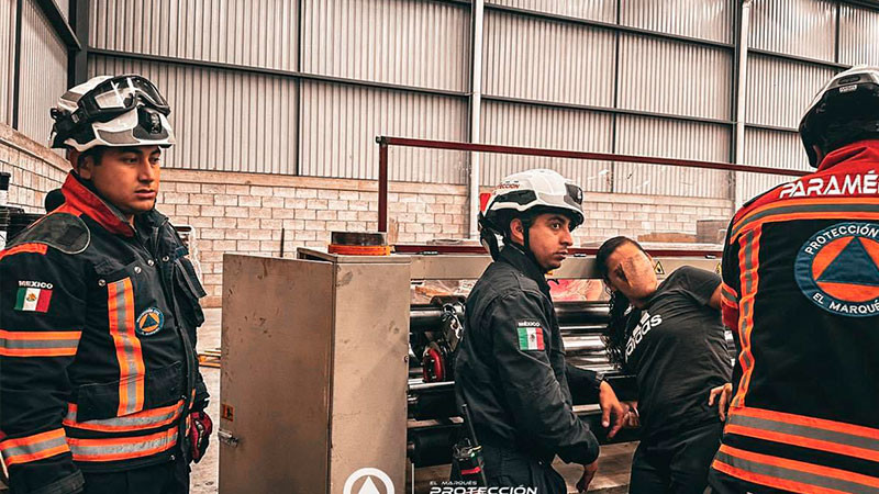 Mujer queda atrapada en maquinaria en Parque Industrial Ciudad Maderas, en Querétaro