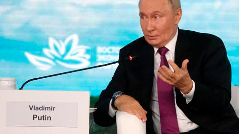 Vladimir Putin dice que apoya a Kamala Harris pero que respetará resultado de elecciones en Estados Unidos