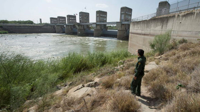 Coahuila: Dos migrantes mueren ahogados al intentar cruzar hacia Estados Unidos 