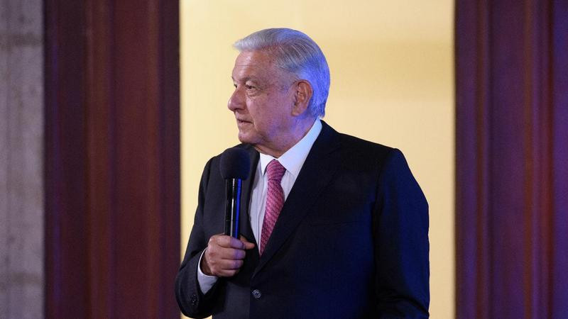 AMLO confirma que desde el lunes ya no dormirá en Palacio Nacional