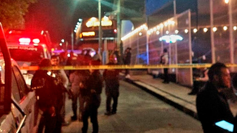 Identifican a muerto tras balacera en bar de Morelia, Michoacán 