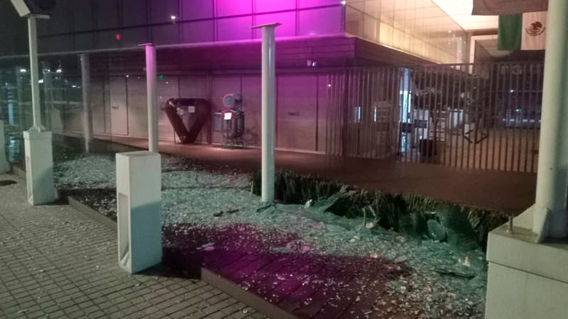 Vandalizan instalaciones del INAI en CDMX