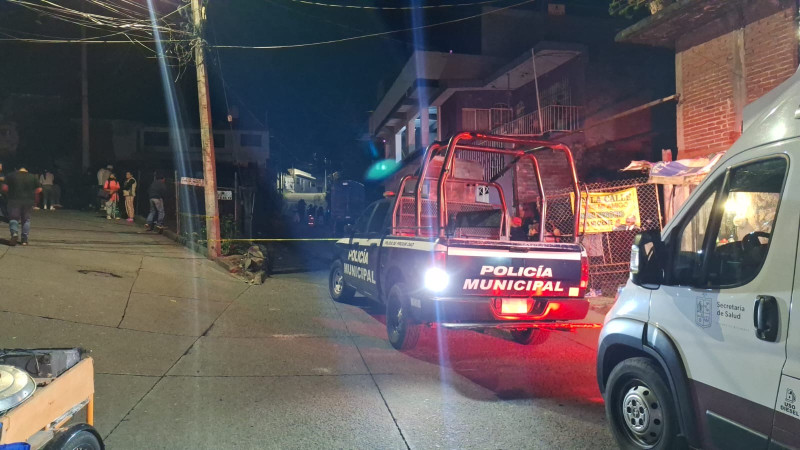 Asesinan a un hombre con todo y su perro, en Uruapan, Michoacán 