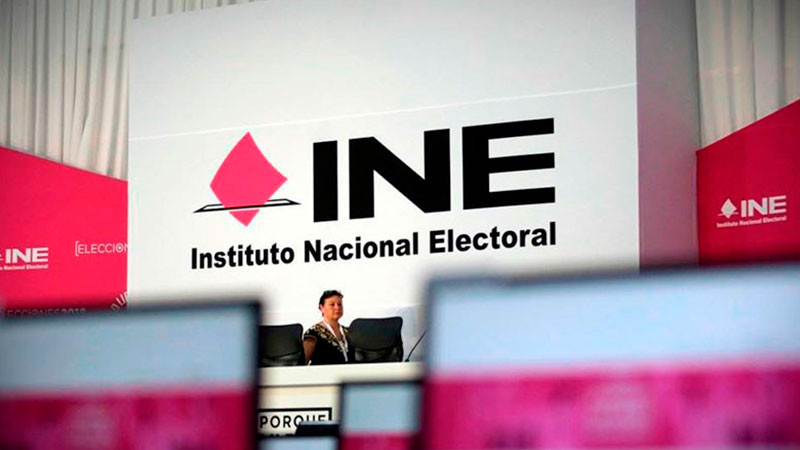 Recibe INE 140 notificaciones de amparo para suspender elección del PJ