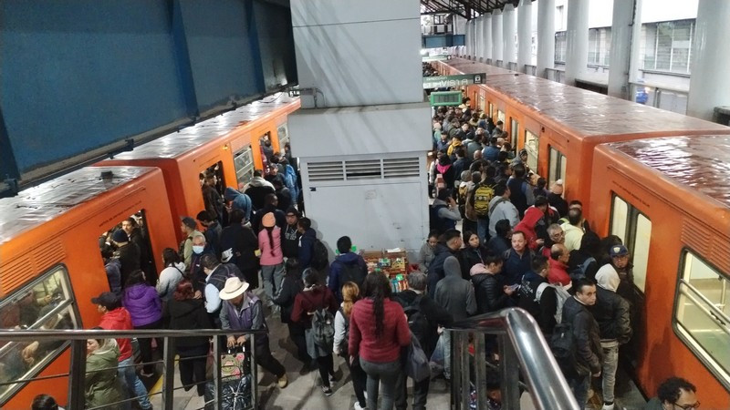 Metro de la Ciudad de México activa marcha de seguridad en 9 líneas por lluvias