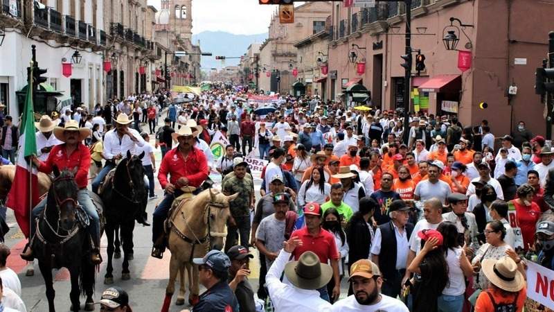 Este martes habrá megamarcha de galleros, taurinos y jaripeyeros en el centro de Morelia