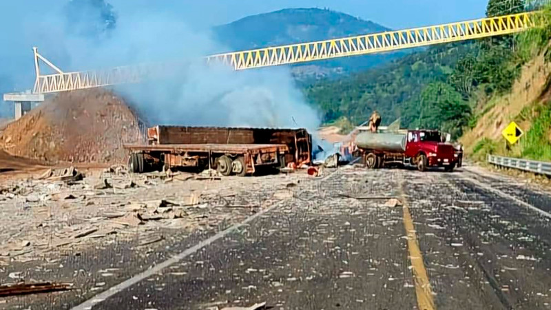 Identifican a los ocho muertos del accidente de la Siglo XXI, eran de Querétaro 